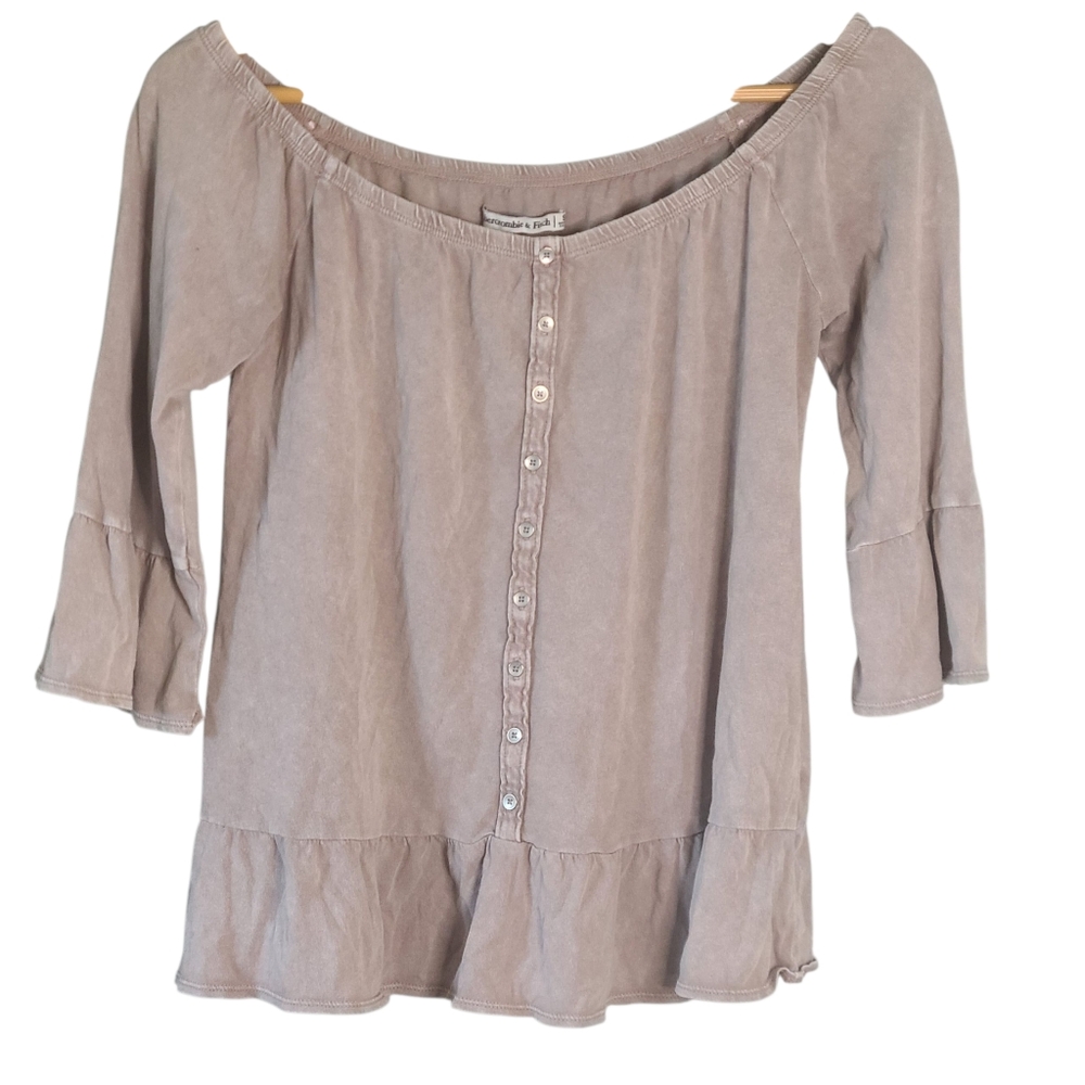 Abercrombie & Fitch Tan Ruffled 3/4 Sleeve Blouse